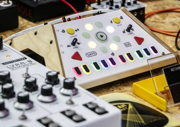 DEMO Electrónica Sónica